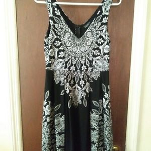 Venus summer sleeveless dress.